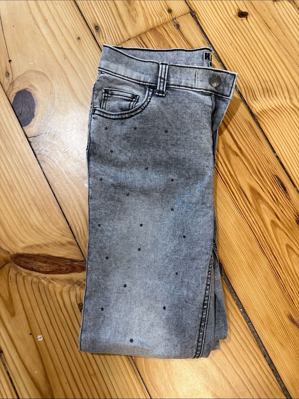 Harper Grey Skinny Jeans with Subtle Star Embellishments